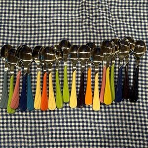 Fiesta flatware. Small spoons. 20